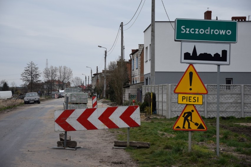 Powiat. Trwa remont drogi Szczodrowo - Kokorzyn
