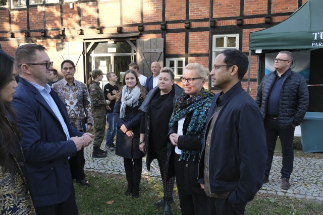 Wybór Torunia podczas jednodniowej wizyty ministra w Polsce wynika z dotychczasowych relacji Kujawsko-Pomorskiego z Indonezją