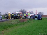 Opolskie. Wypadek na DK41 w Niemysłowicach na trasie Prudnik-Nysa. Są ciężko ranni, jedna osoba nie żyje [ZDJĘCIA]