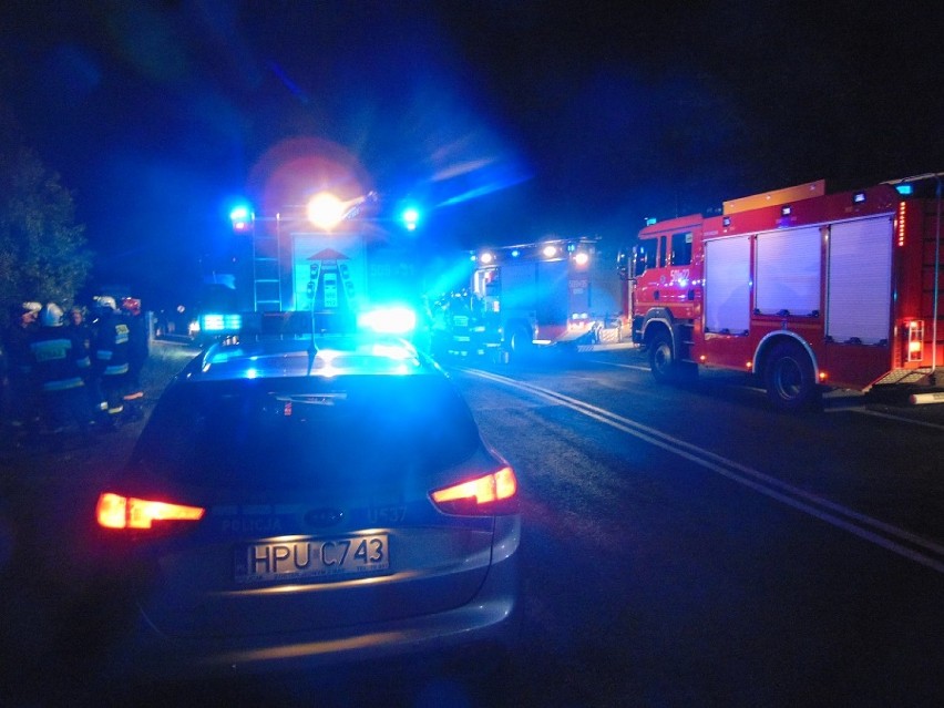 Nocny wypadek na nieczynnym przejeździe kolejowym w Luboszu...