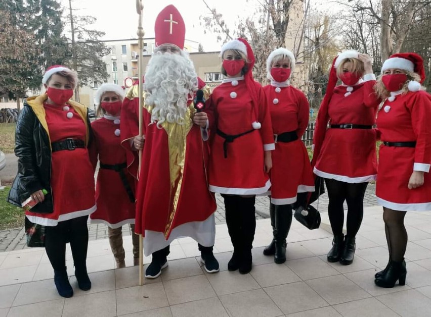 Tak wyglądała mikołajkowa akcja klubu Czarownic z Tarnowa...