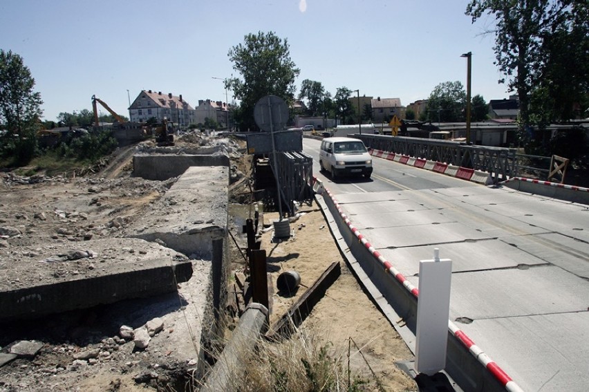 Przebudowa mostu nad Skorą w Chojnowie [ZDJĘCIA] 