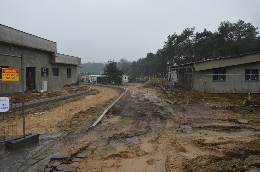 Trwa rewitalizacja plaż nad Zalewem Sulejowskim w Smardzewicach. Zobacz postępy w pracach [ZDJĘCIA]