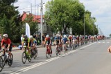 34. Międzynarodowy Wyścig Kolarski „Solidarności” i Olimpijczyków przejechał przez powiat bełchatowski, ZDJĘCIA, VIDEO