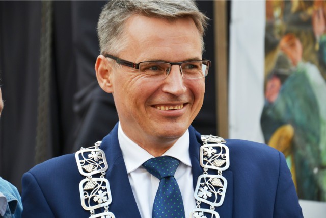 -&nbsp;Na pewno nie będzie to Sylwester za miliony złotych, taki, jak w telewizjach, bo na to nas jeszcze nie stać - mówił Janusz Kubicki.