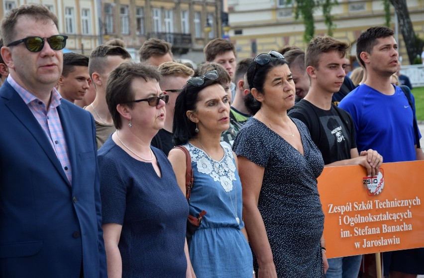 Zobaczcie zdjęcia z uroczystości!

 Zobacz też: Otwarcie...