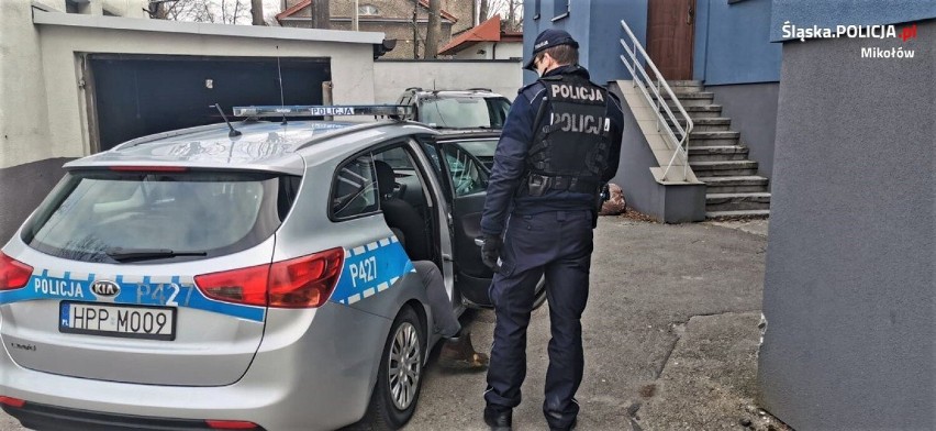 Nietrzeźwy 63-latek zatrzymany przez policję w Łaziskach Górnych za między innymi znęcanie się nad żoną. Mężczyźnie grozi do 5 lat więzienia