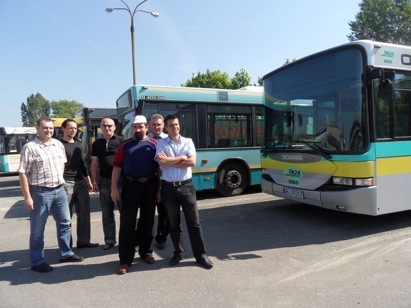 Nowe kolory autobusów PKM Jaworzno - jak je oceniacie? [SONDA]