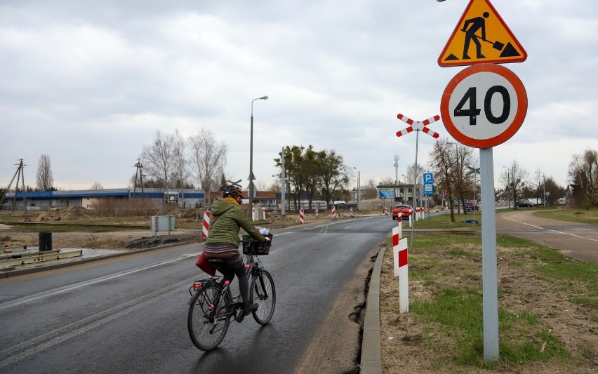 Skrzyżowanie tramwajowo-kolejowe powstanie po wschodniej...