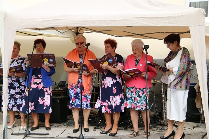 Seniorada w Trzciance. Tak bawią się seniorzy! [ZDJĘCIA]