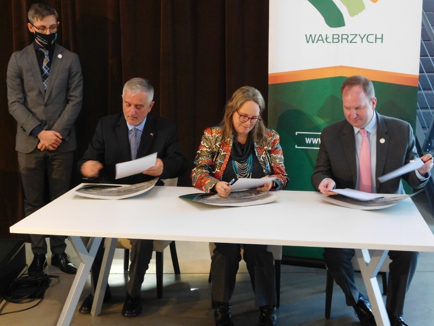 Wałbrzych przystąpił do Powering Past Coal Alliance