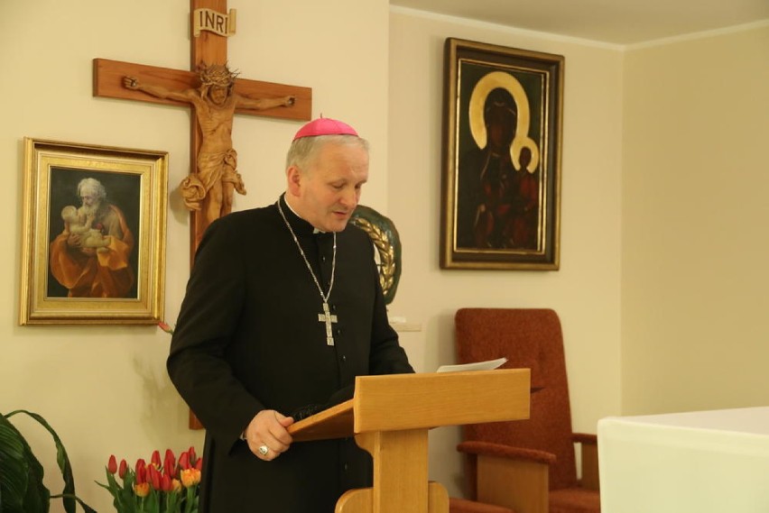 Biskup Damian Bryl kanonicznie objął diecezję kaliską