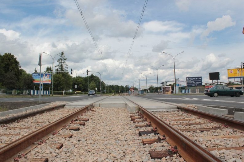 Będzin: Wyremontowany przejazd tramwajowy przy skrzyżowaniu ulicy Małobądzkiej z ulicą Piłsudskiego