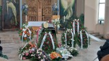Pogrzeb Grzegorza Zakrzewskiego, zasłużonego krwiodawcy i wieloletniego prezesa klubów Honorowych Dawców Krwi w Ostrowcu. Zobacz zdjęcia