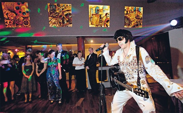 Gwiazdą wieczoru był sobowtór Elvisa Presleya, który wykonał najsłynniejsze przeboje amerykańskiego piosenkarza