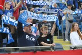 Ponad 16 tysięcy fanów Ruchu Chorzów dopingowało Niebieskich w Kotle Czarownic w Chorzowie. Zobacz ZDJĘCIA KIBICÓW