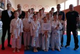 15 medali INARII Leszno w Dominowie w otwartej lidze karate