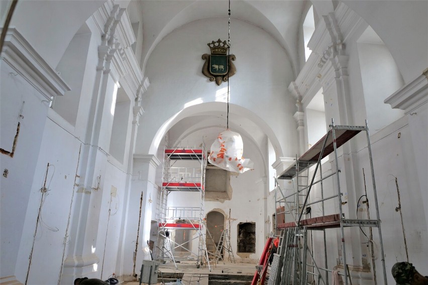 Trwają prace w kaplicy Św. Mikołaja w Chełmie. Wszystko idzie zgodnie z planem. Zobacz zdjęcia