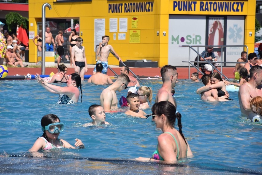 Największy basen w Rybniku - Ruda, rozpocznie sezon 1...