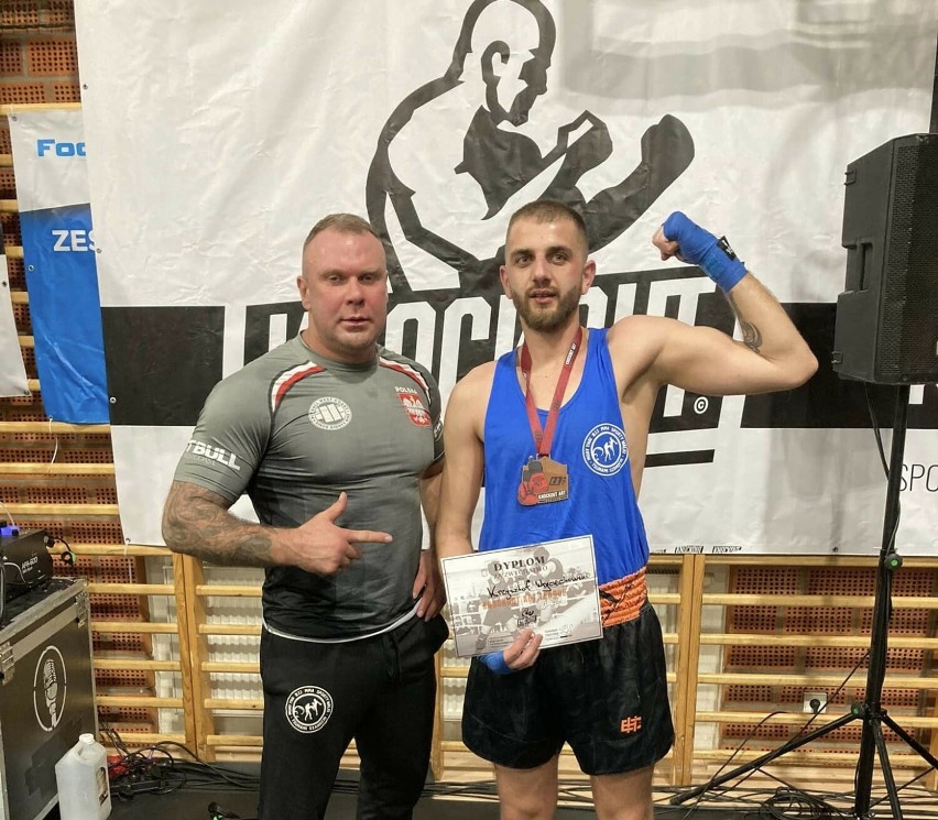 Krzysztof Wojciechowski wygrał swoją pierwszą walkę Muay Thai 