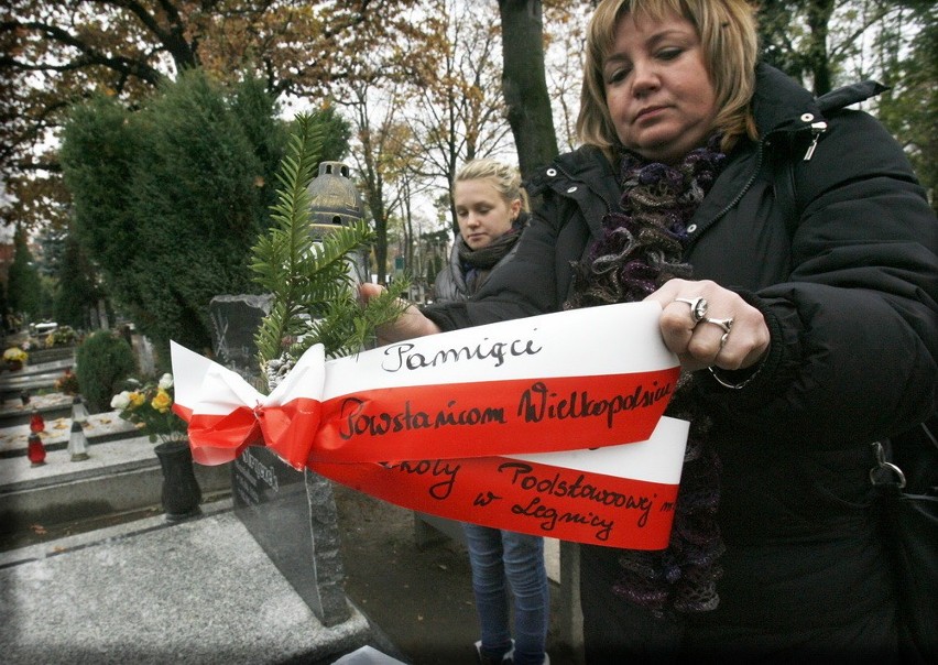 Na Legnickim cmentarzu spoczywa 17 powstańców