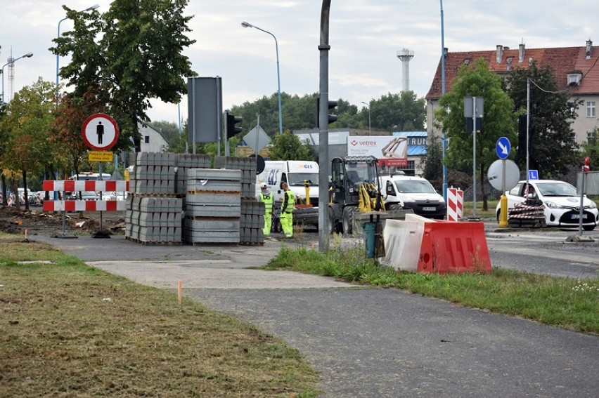 Trwa remont ulicy Leszczyńskiej, utrudnienia w ruchu [ZDJĘCIA]