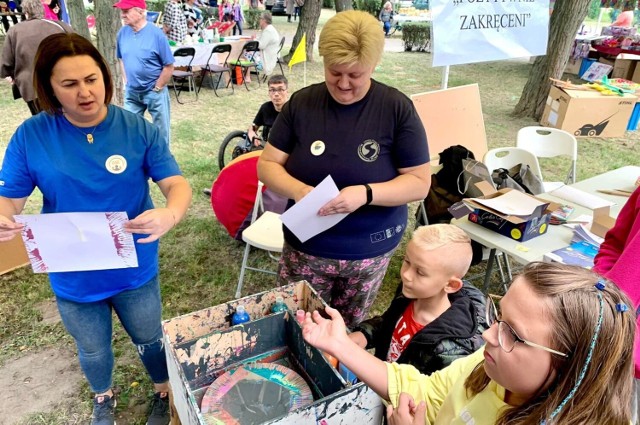 W niedzielę, 4 września z inicjatywy Lokalnej Grupy działania Krzemienny Krąg zorganizowany został na ostrowieckich Ogrodach piknik rodzinny.
