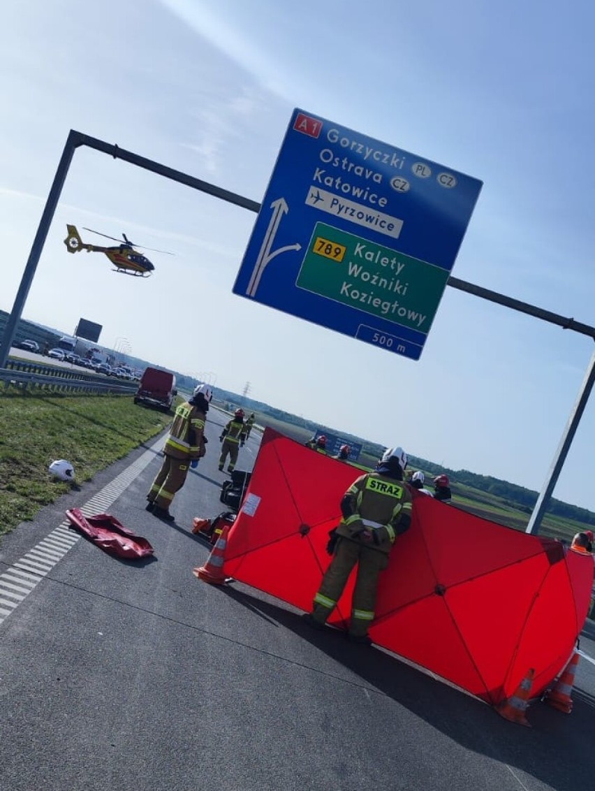 Tragiczny wypadek na autostradzie w pobliżu Woźnik. Nie żyje 39-letni motocyklista
