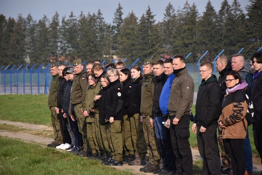 "Trenuj z wojskiem" w 22 Bazie Lotnictwa Taktycznego