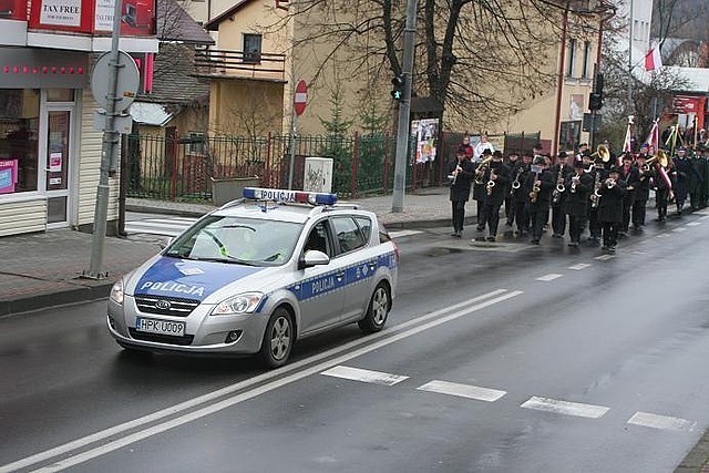 Ustrzyccy policjanci uczcili Święto Niepodległości