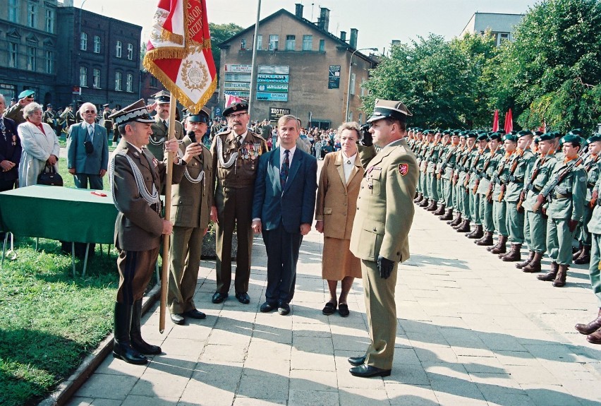 24 września 1994 roku, batalion otrzymał od społeczeństwa drugi już w historii sztandar