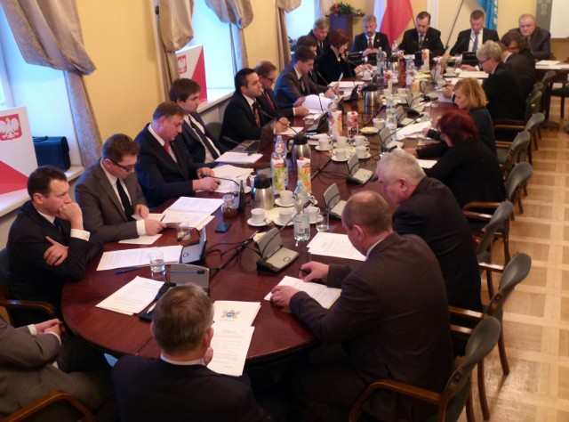 Rada Miejska w Łowiczu 25 czerwca przyjmie oświadczenie w sprawie mieszkań komunalnych