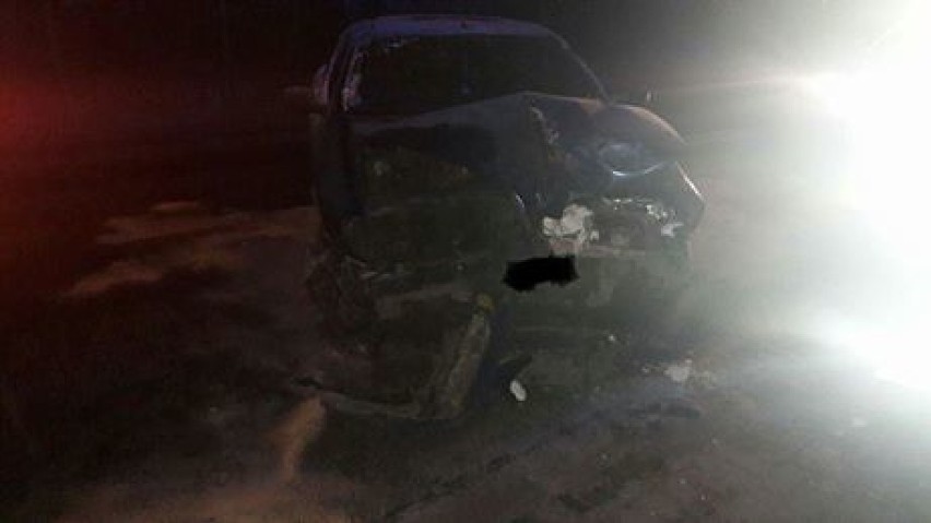 Brdów: Kierujący Renault uderzył w budynek mieszkalny