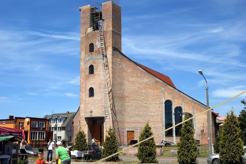 1 czerwca 1993 - parafia Chłapowo została erygowana. Uczynił...