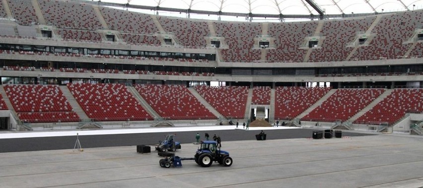 Na Stadionie Narodowym trwają przygotowania do meczu z...