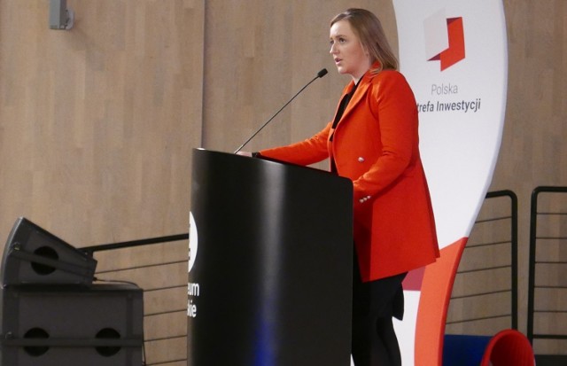 Wiceminister Olga Semeniuk była w czwartek, 27 lutego, gościem konferencji "Śląskie Forum MŚP" organizowanej przez Katowicką Specjalną Strefę Ekonomiczną.

Zobacz kolejne zdjęcia. Przesuwaj zdjęcia w prawo - naciśnij strzałkę lub przycisk NASTĘPNE