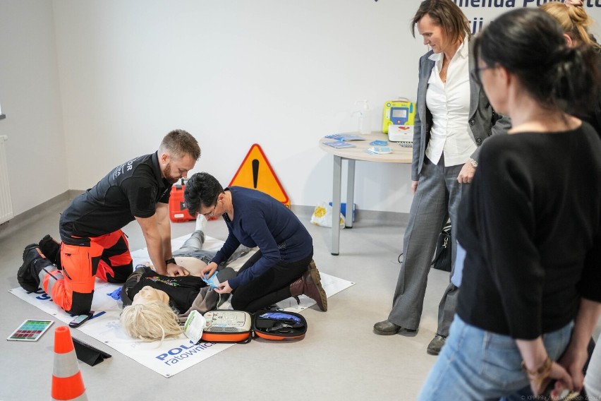 Jak bezpiecznie pracować na budowie oraz na wysokościach - konferencja w Komendzie Powiatowej Policji Pile [ZDJĘCIA]