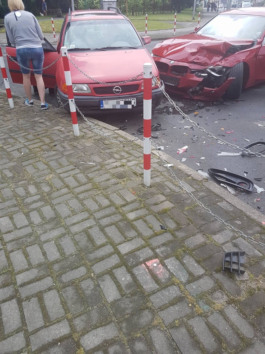 Do wypadku doszło an skrzyżowaniu ulic Westerplatte i...