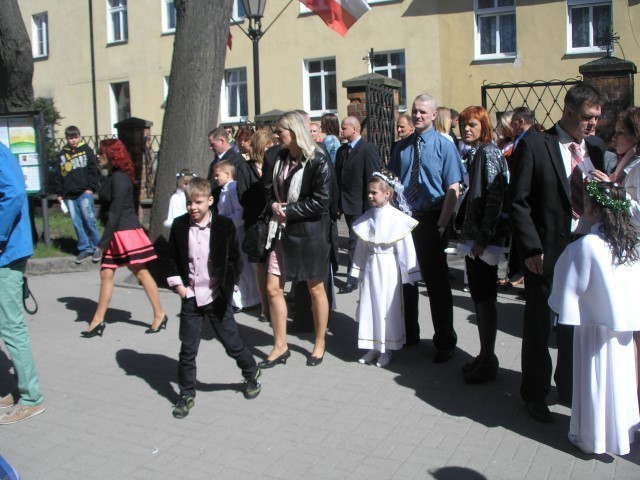 Pierwsza Komunia Święta w parafii św. Anny w Wejherowie ZDJĘCIA