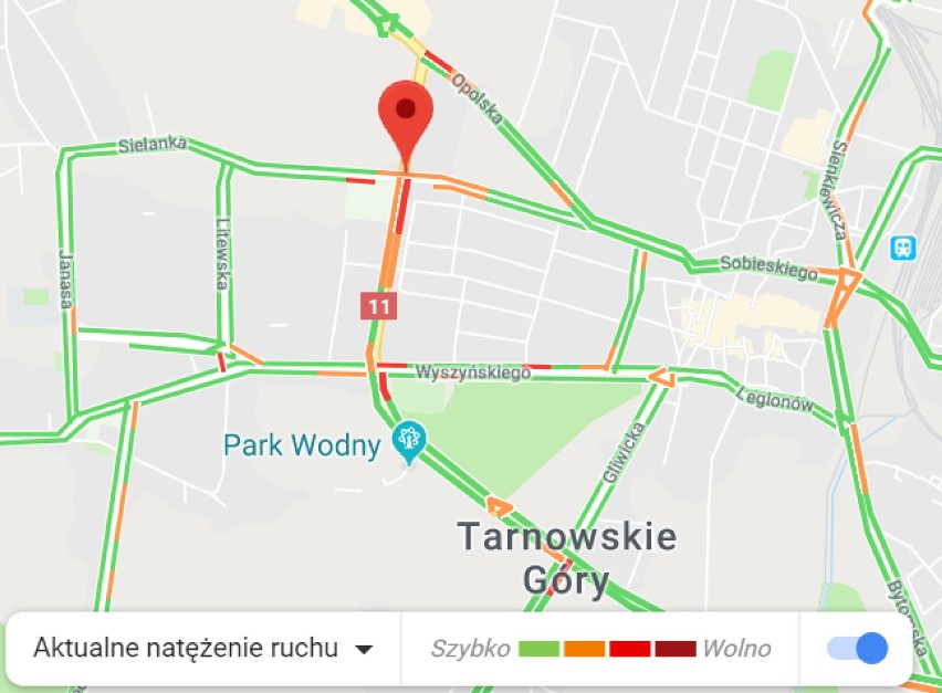 Tragiczny wypadek w Tarnowskich Górach. Zderzenie ciężarówki ze skuterem, 35-latka zginęła na miejscu 