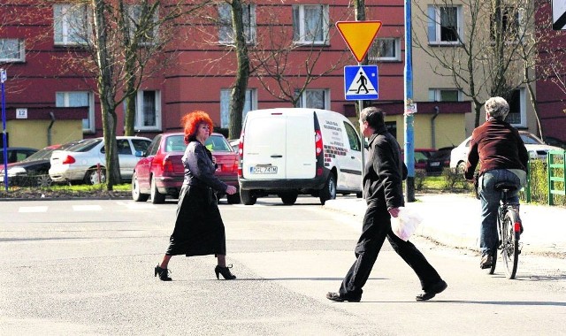 Ulica Saturna - centrum kosmicznego osiedla