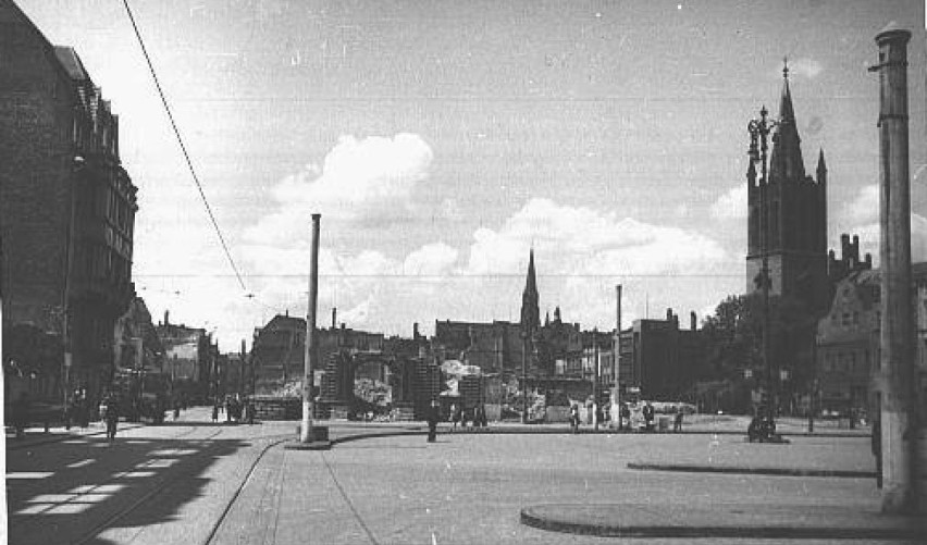 Bytom zaraz po wojnie - spora część miasta była w zgliszczach. Wyglądał STRASZNE! Zobaczcie ZDJĘCIA z 1945 roku