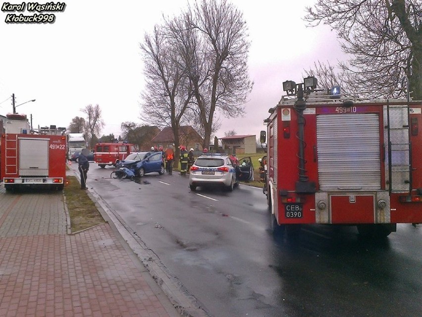 Krzepice: Poważny wypadek w Szarkach [FOTO]