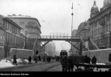 80 lat temu otwarto kładkę w getcie nad ulicą Chłodną. Symbol niemieckiej okupacji