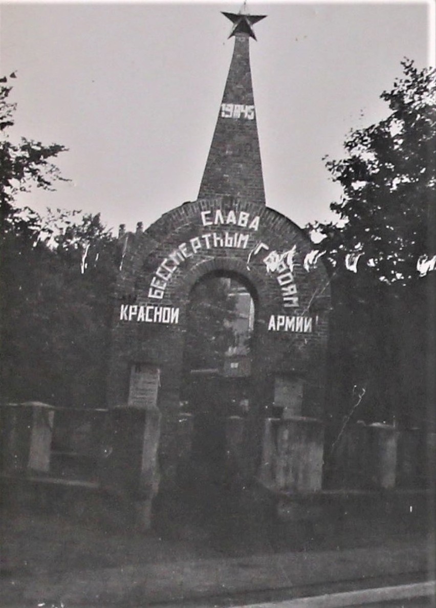 Pomnik dla czerwonoarmistów przy ul. Grunwaldzkiej