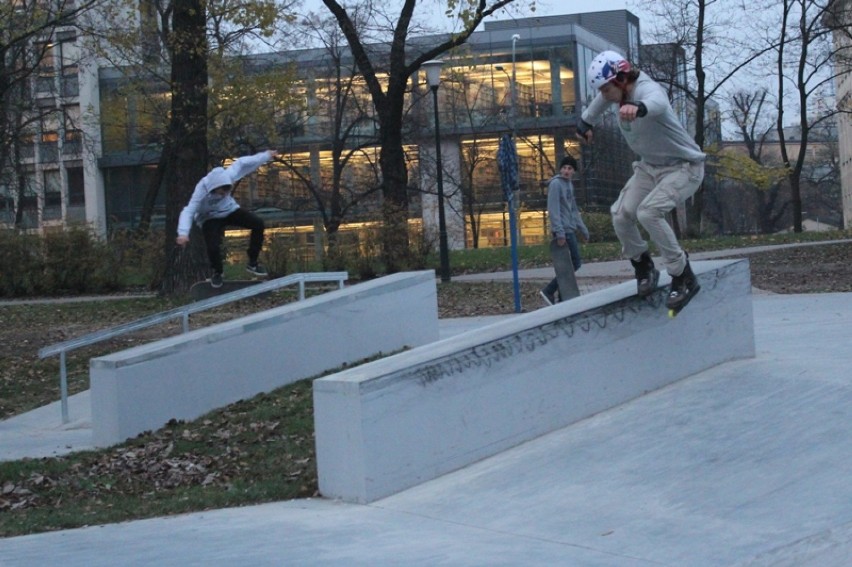 Skatepark w parku Marcinkowskiego