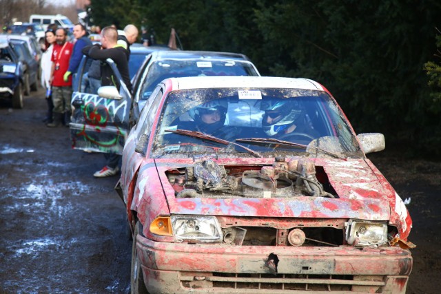 Wrak Race 2018 w Warszawie. Tak wyglądała jubileuszowa edycja kultowej imprezy! [ZDJĘCIA]