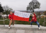 Mieszkańcy Krosna Odrzańskiego i okolic bili rekord w długości flagi narodowej... przez internet. Organizatorzy otrzymali mnóstwo zdjęć