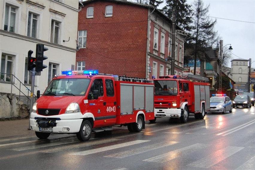 Kartuzy. Ostatnie strażackie pożegnanie Zbigniewa Basińskiego, pierwszego komendanta PSP