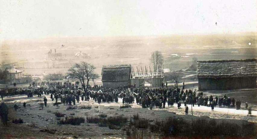 Kondukt pogrzebowy, prawdopodobnie ul. Skarbczyńskich, 1959 r.